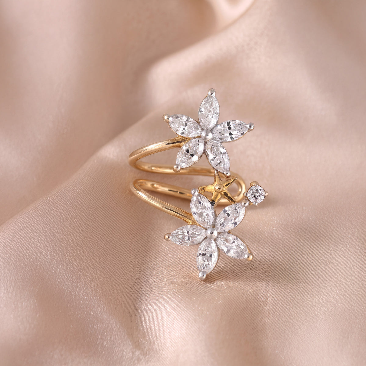 Bloom Curve Earcuff